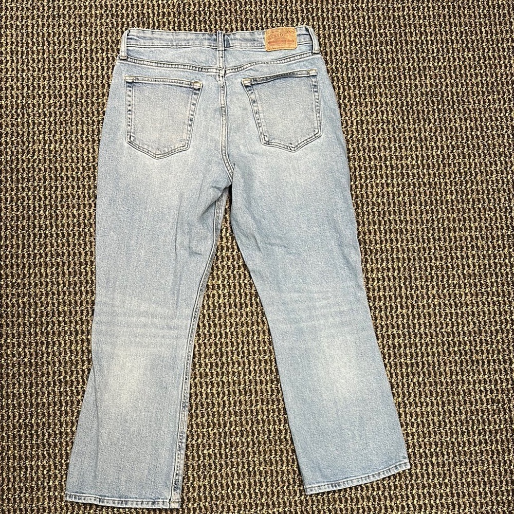 Women’s Lucky Brand Brigette Cropped Flare Size 8/29 EUC - Picture 4 of 6